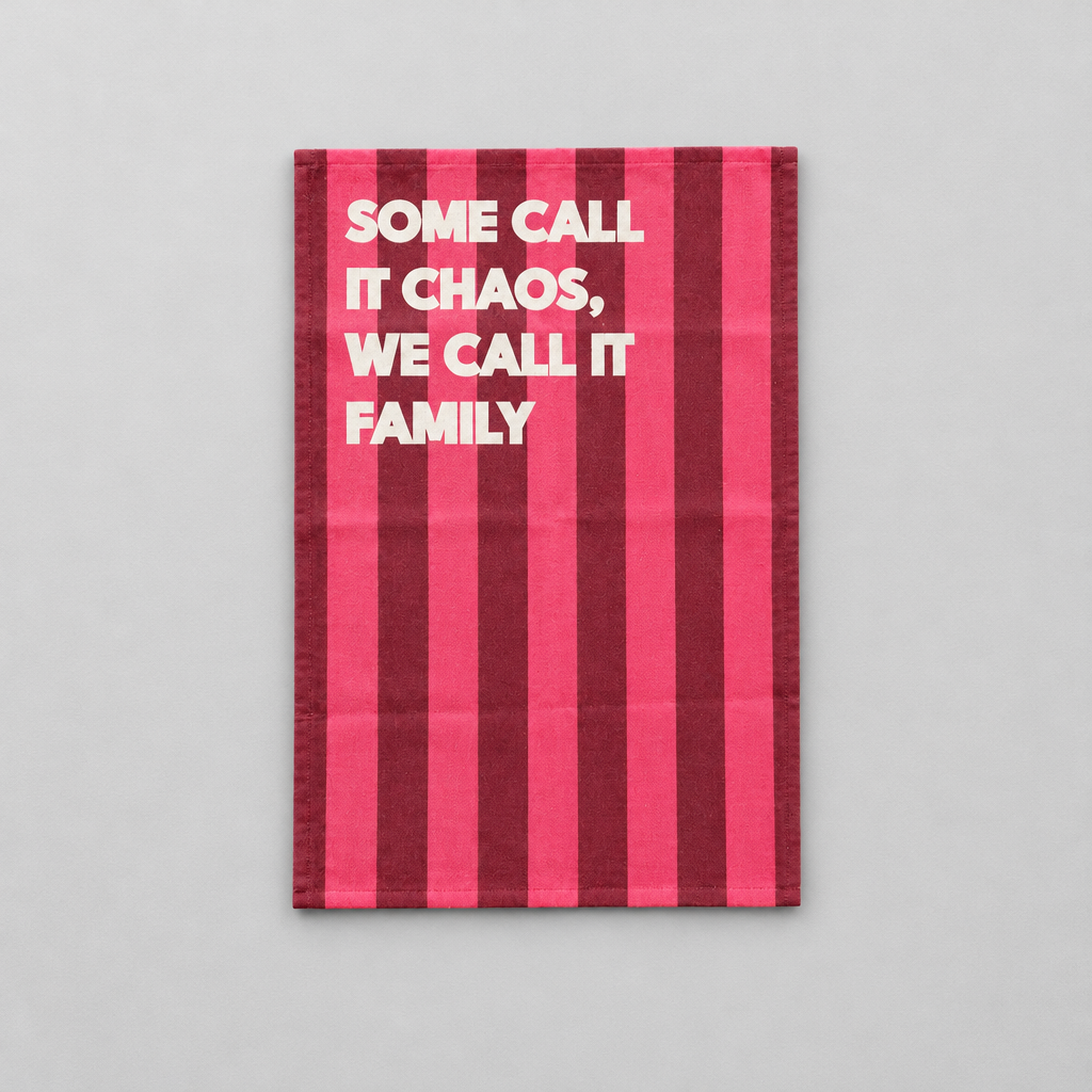 Premium Küchentuch – SOME CALL IT CHAOS, WE CALL IT FAMILY